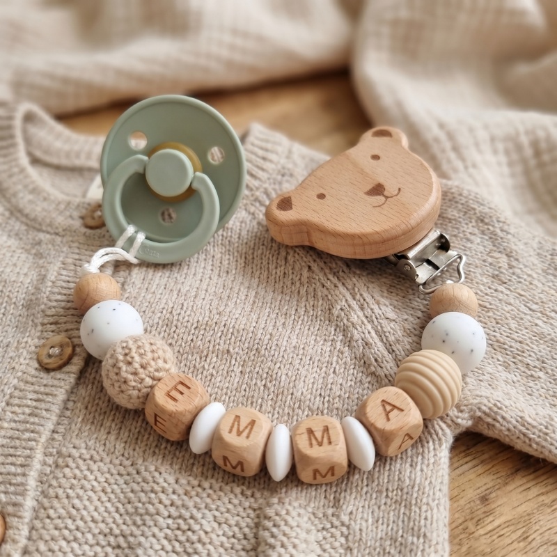 Attache-tétine personnalisée a - Baby Products Gift avis et prix